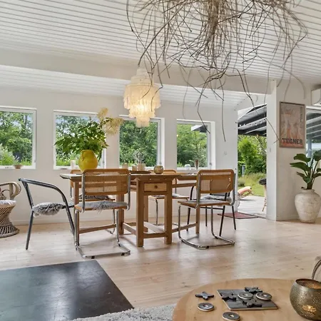 Eida - 1-7km From The Sea By Interhome Hébergement de vacances *